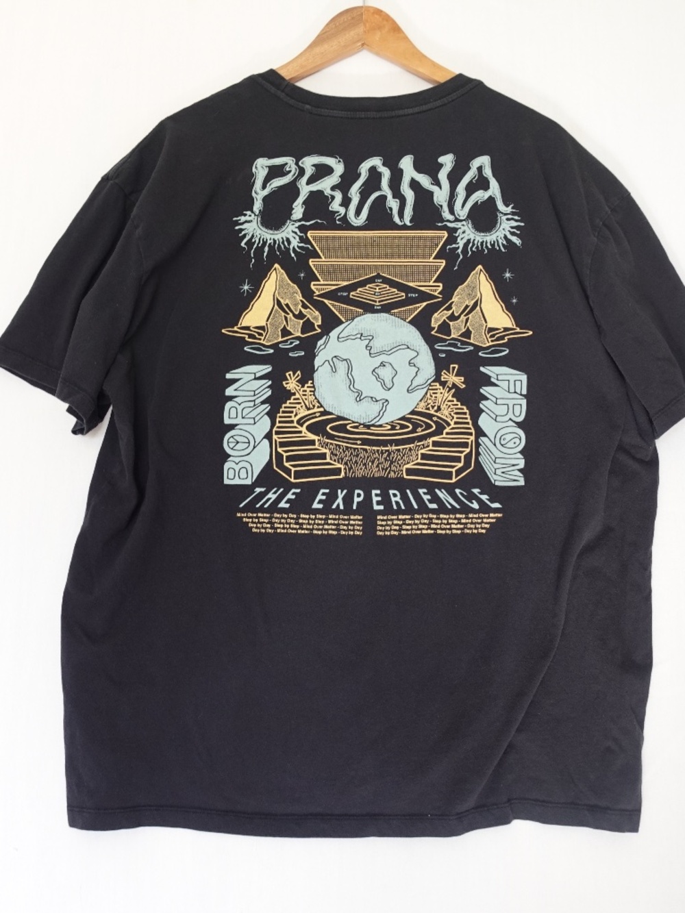 prAna Men’s “Born from the Experience” Black short-Sleeve Shirt - XXL